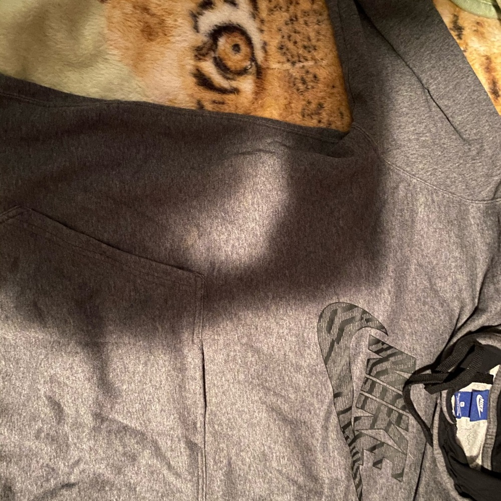 MENS NIKE HOODIE
